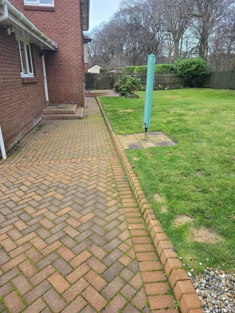 about Shaun's Lawns Gardening Services